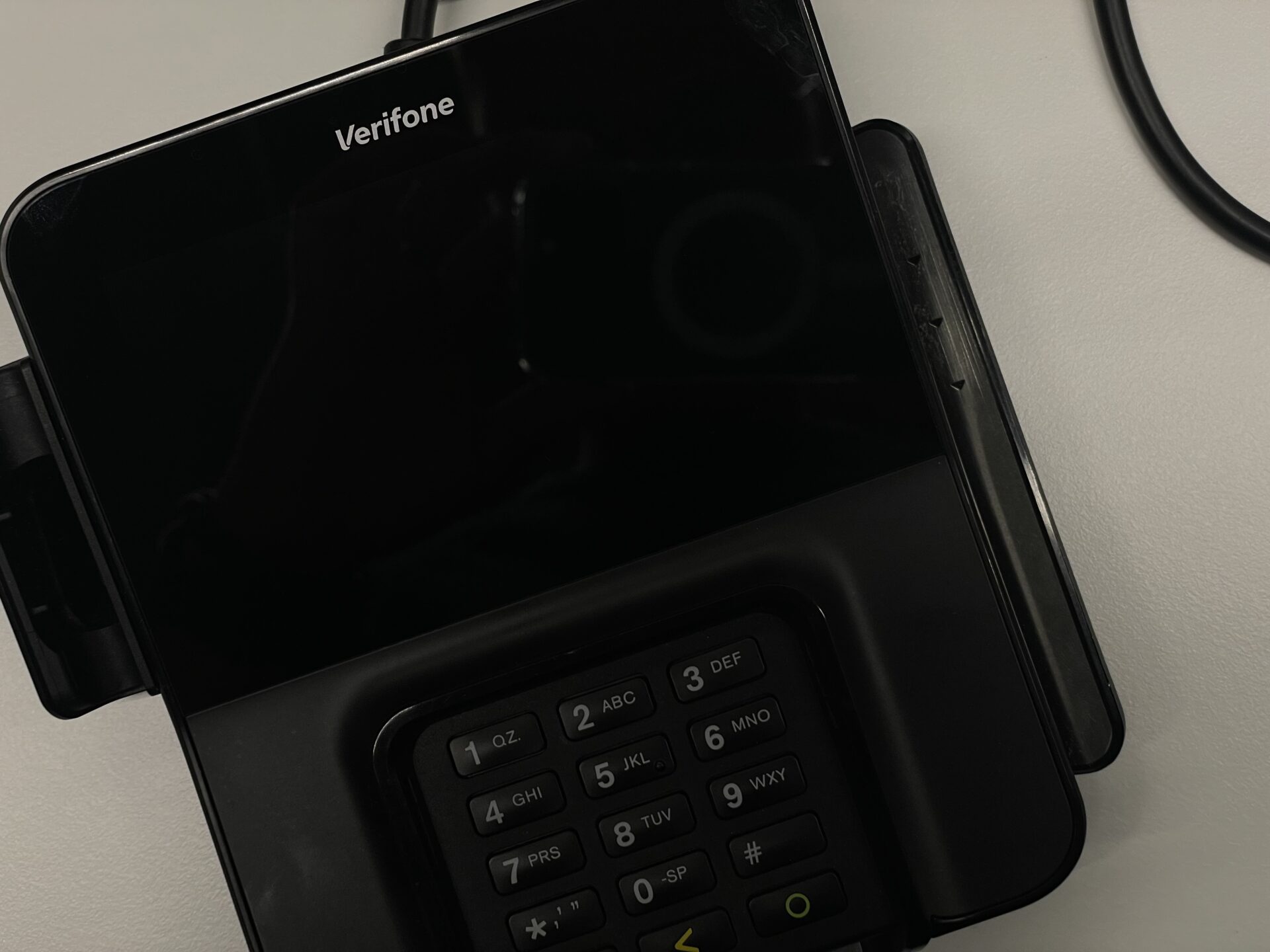 Payment terminal update: Verifone MX915 end of life, M400 now supported blog post cover image